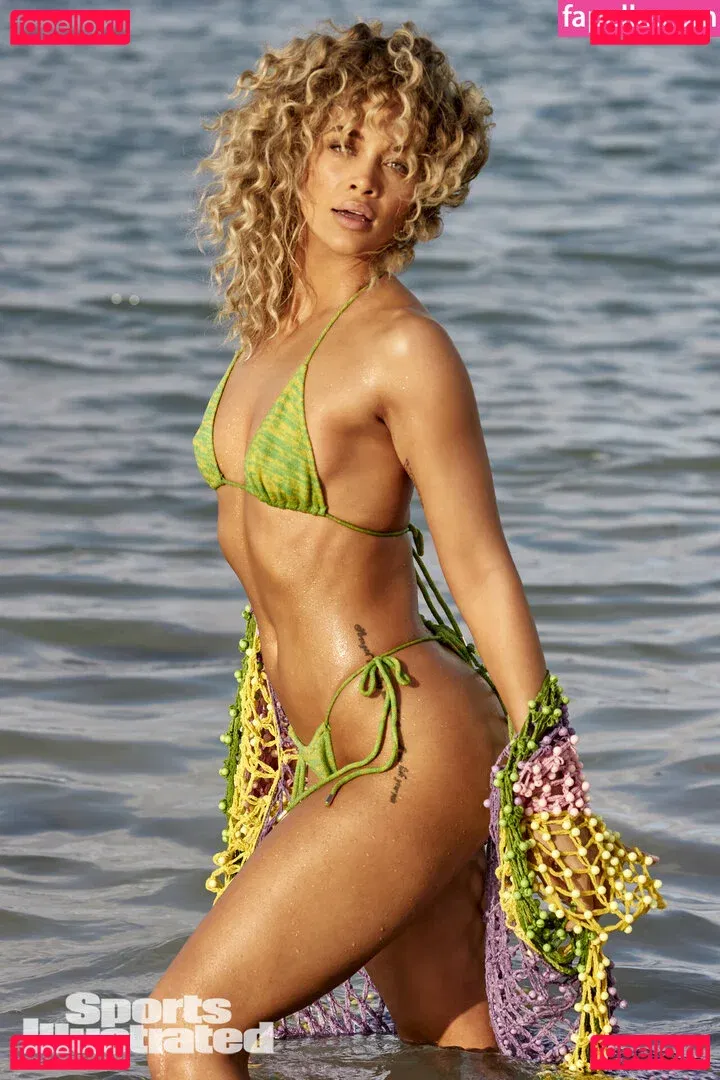Jasmine Sanders Onlyfans Photo Gallery 