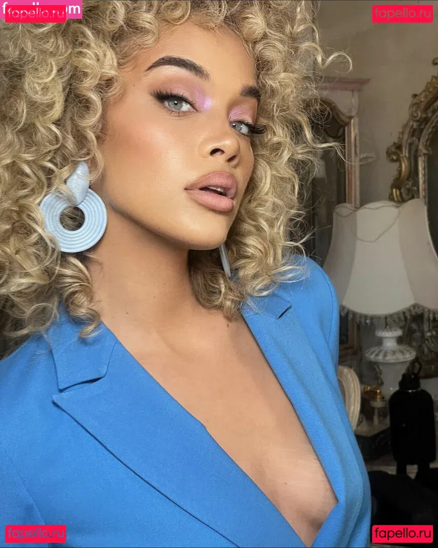 Jasmine Sanders Onlyfans Photo Gallery 