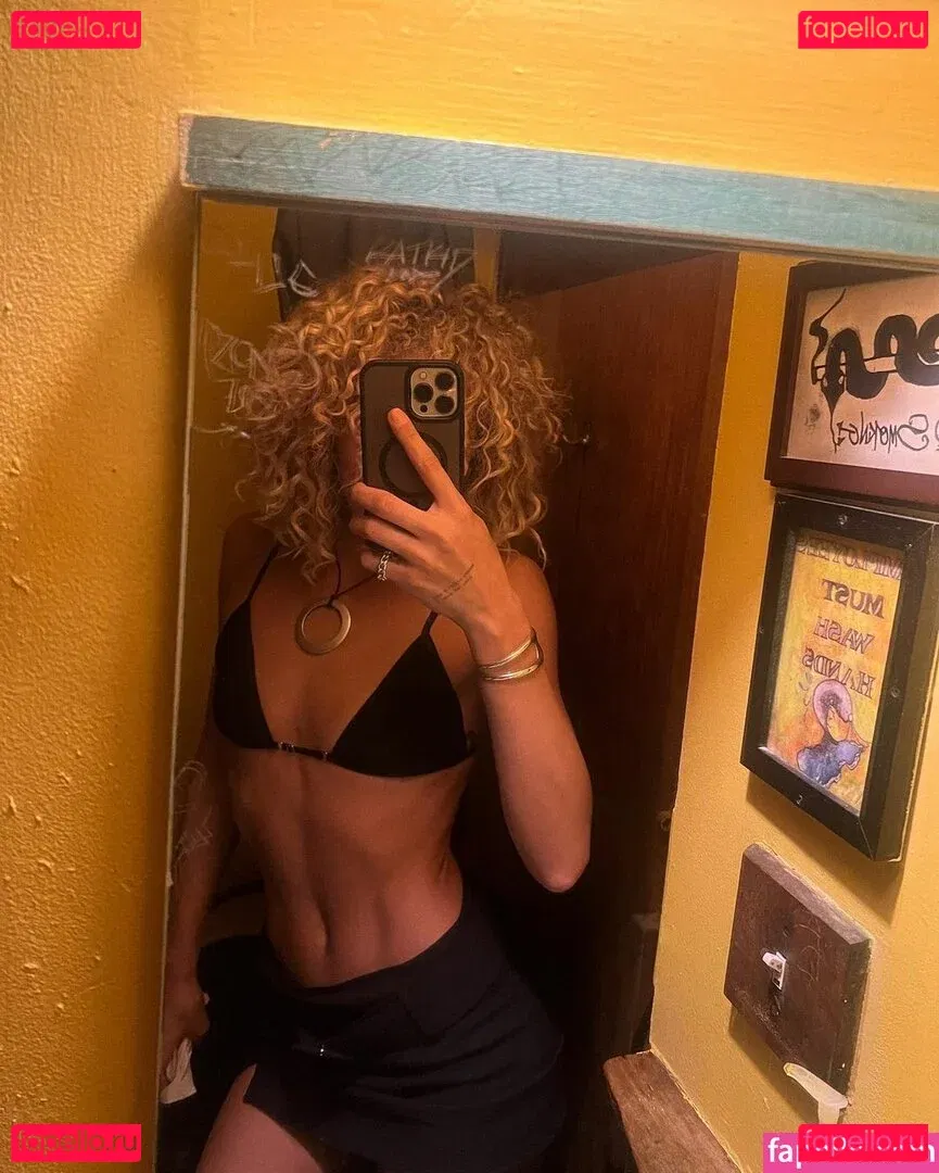 Jasmine Sanders Onlyfans Photo Gallery 