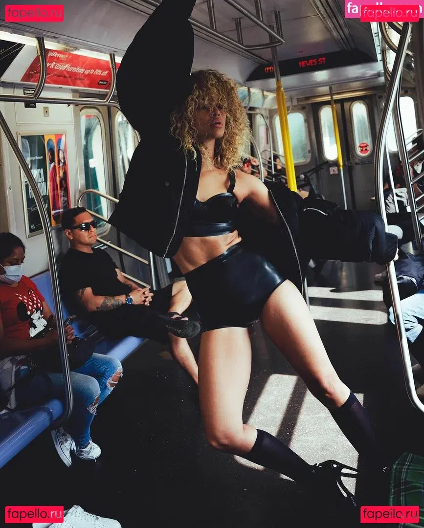 Jasmine Sanders Onlyfans Photo Gallery 