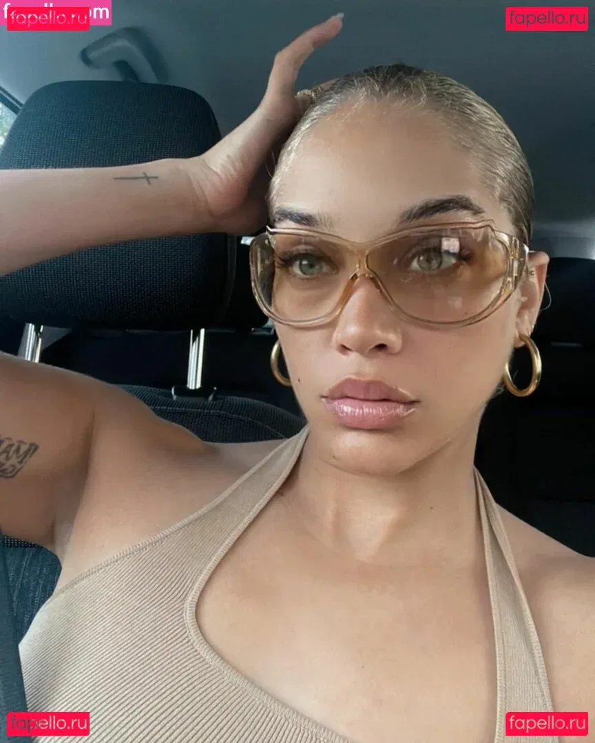Jasmine Sanders Onlyfans Photo Gallery 