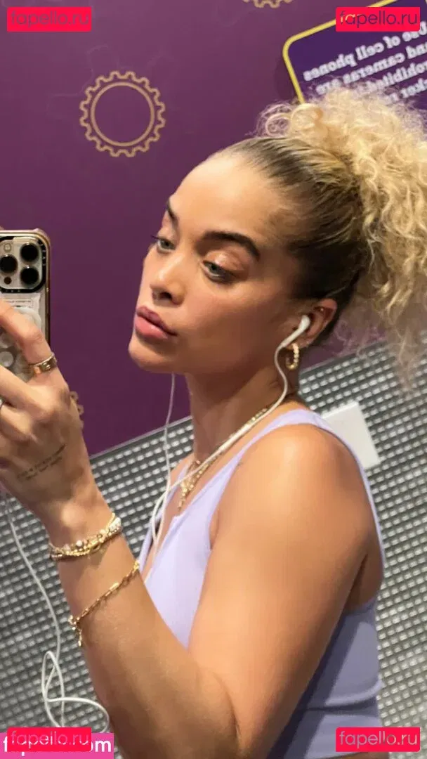 Jasmine Sanders Onlyfans Photo Gallery 