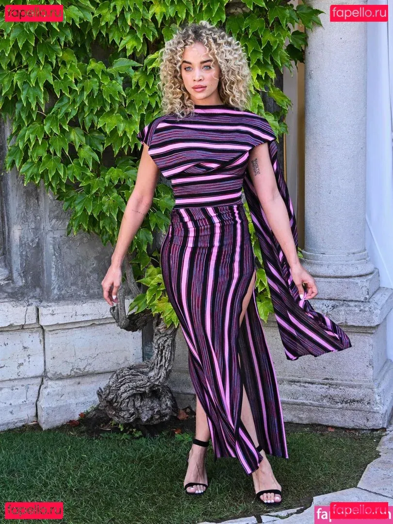 Jasmine Sanders Onlyfans Photo Gallery 