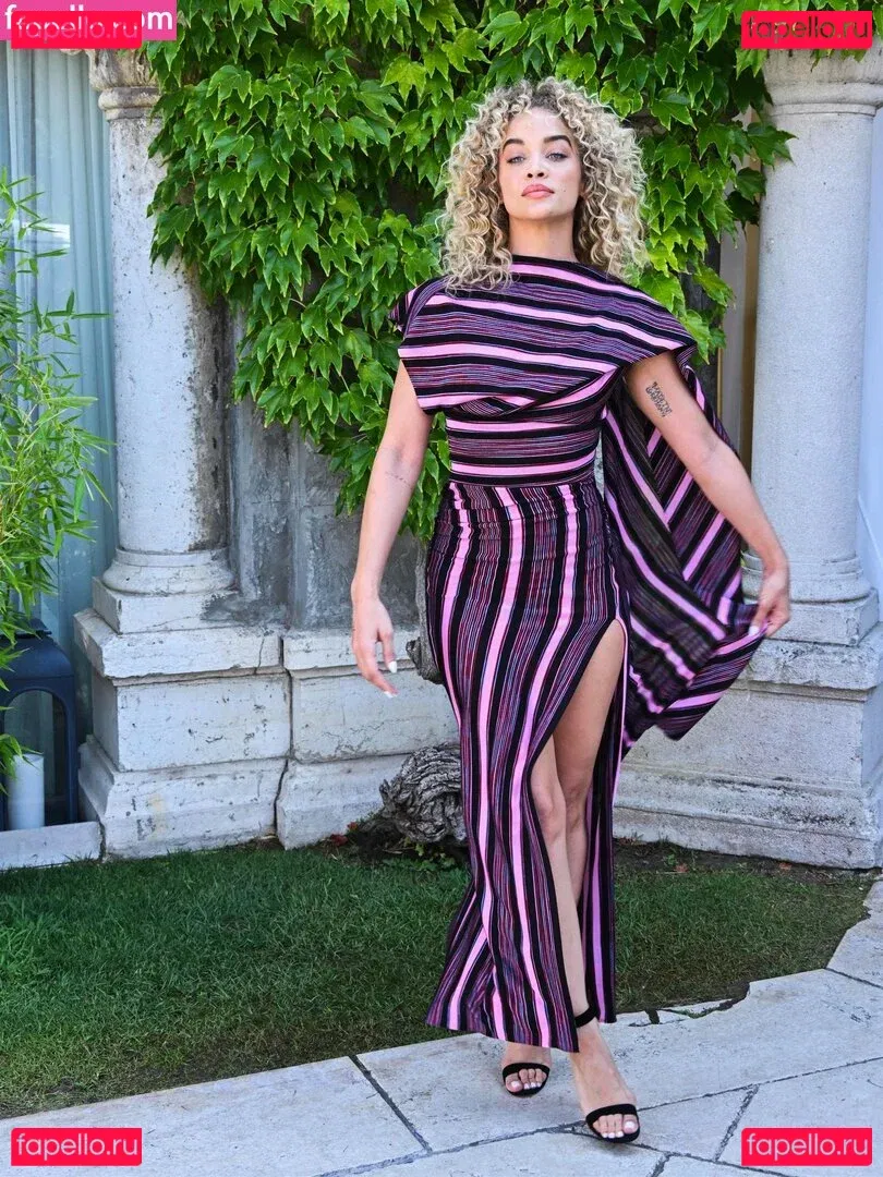 Jasmine Sanders Onlyfans Photo Gallery 