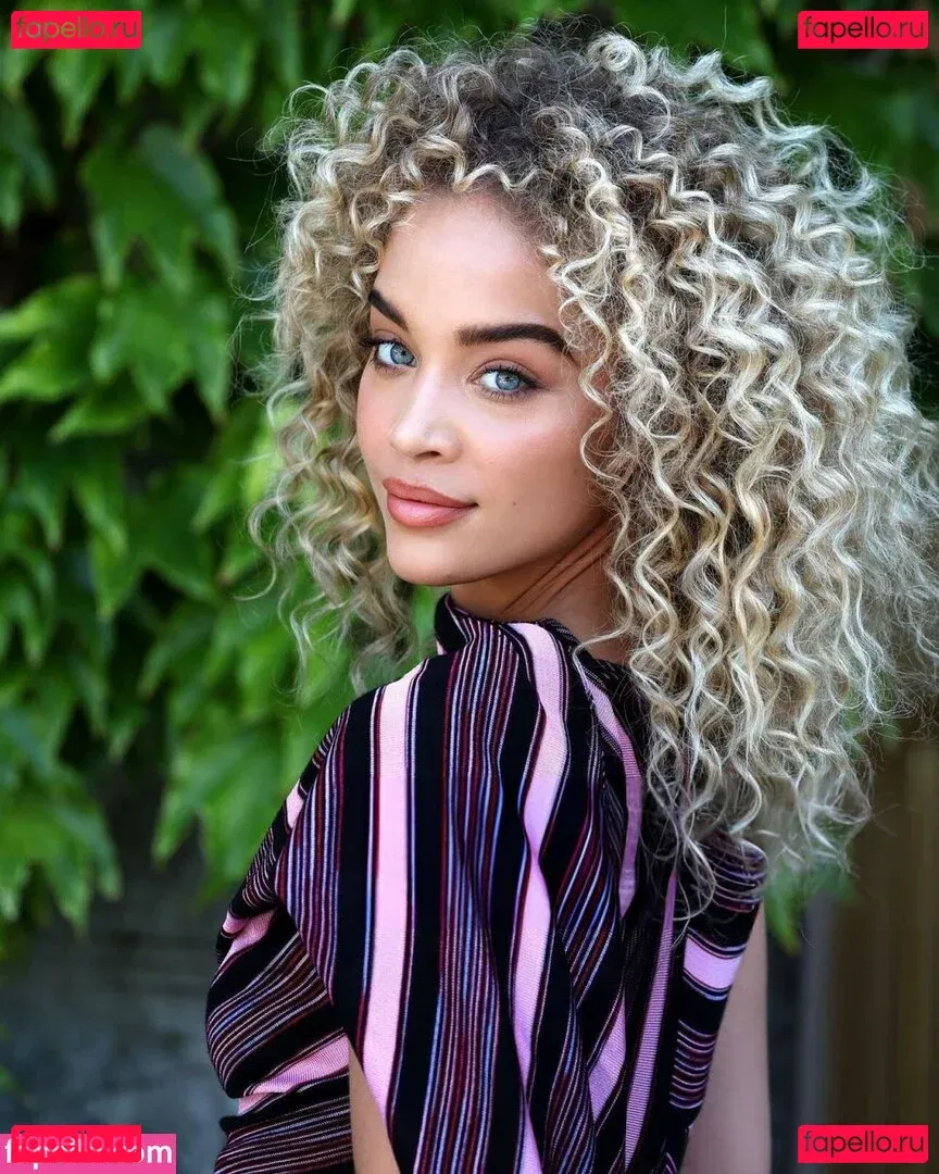 Jasmine Sanders Onlyfans Photo Gallery 