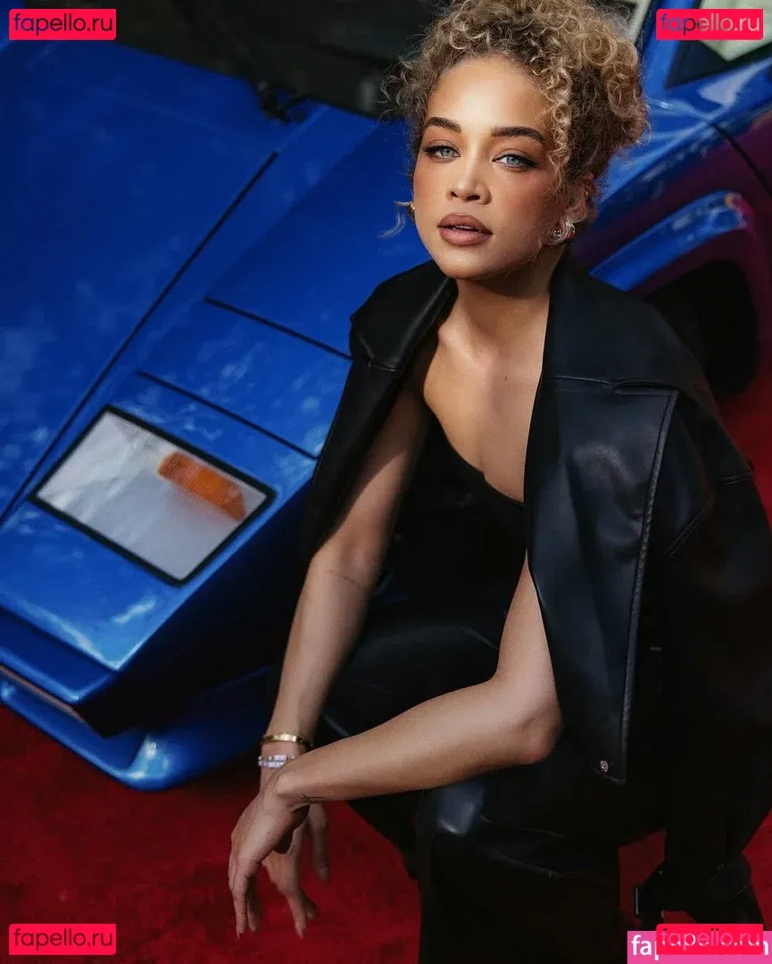 Jasmine Sanders Onlyfans Photo Gallery 