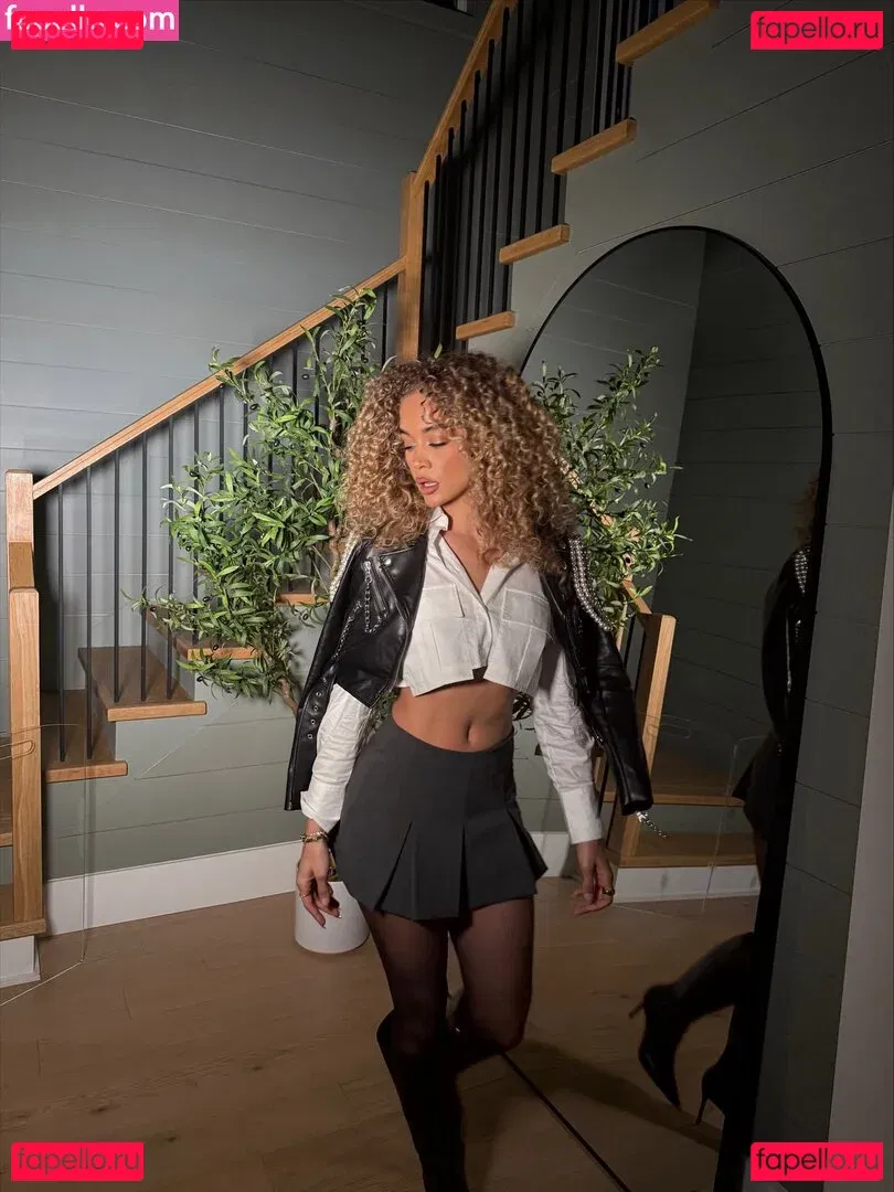 Jasmine Sanders Onlyfans Photo Gallery 