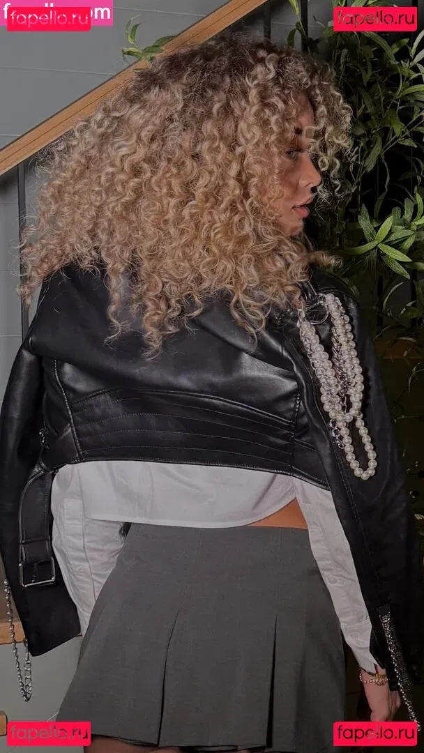 Jasmine Sanders Onlyfans Photo Gallery 