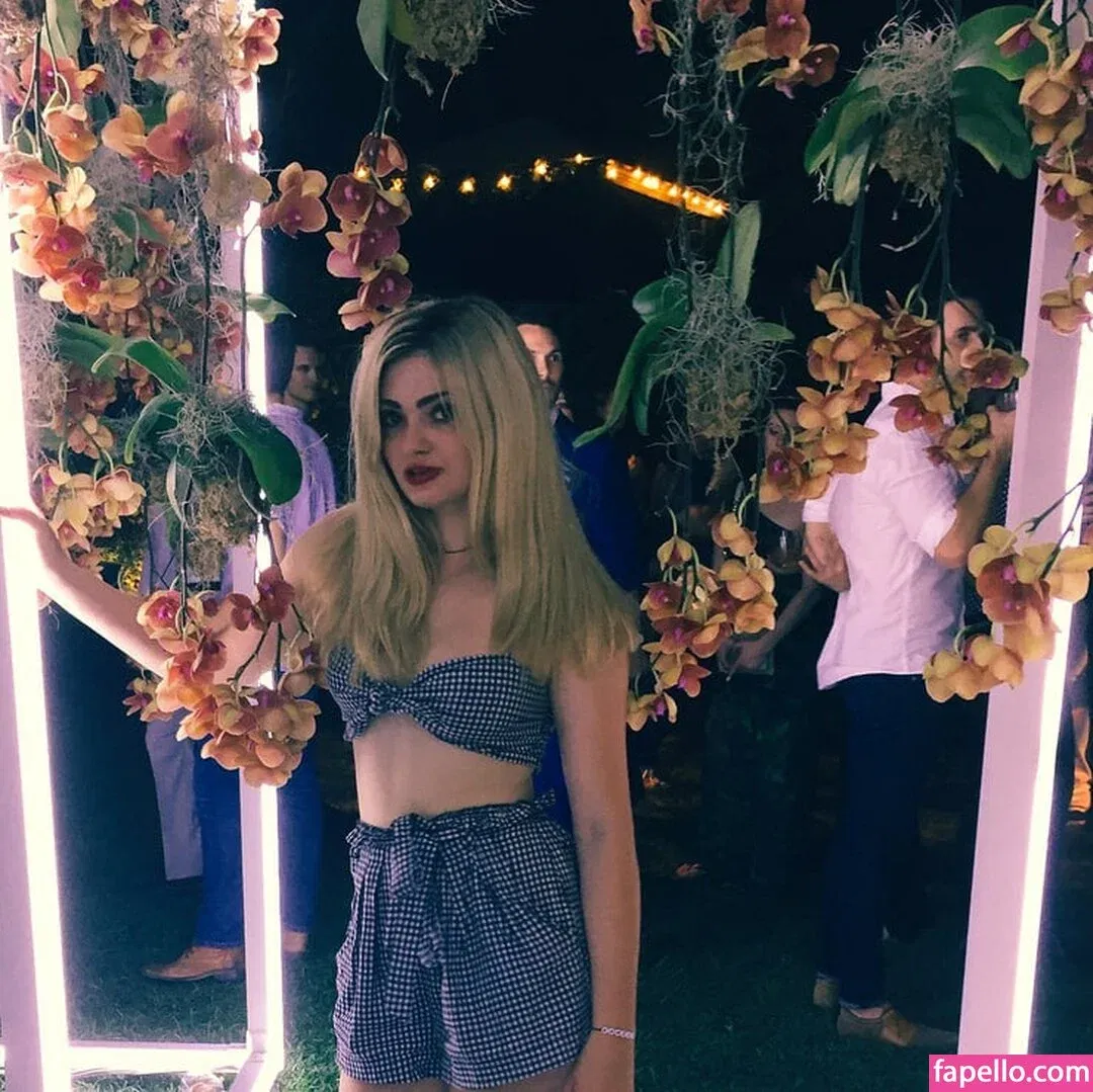 Alexis Raich Onlyfans Photo Gallery 