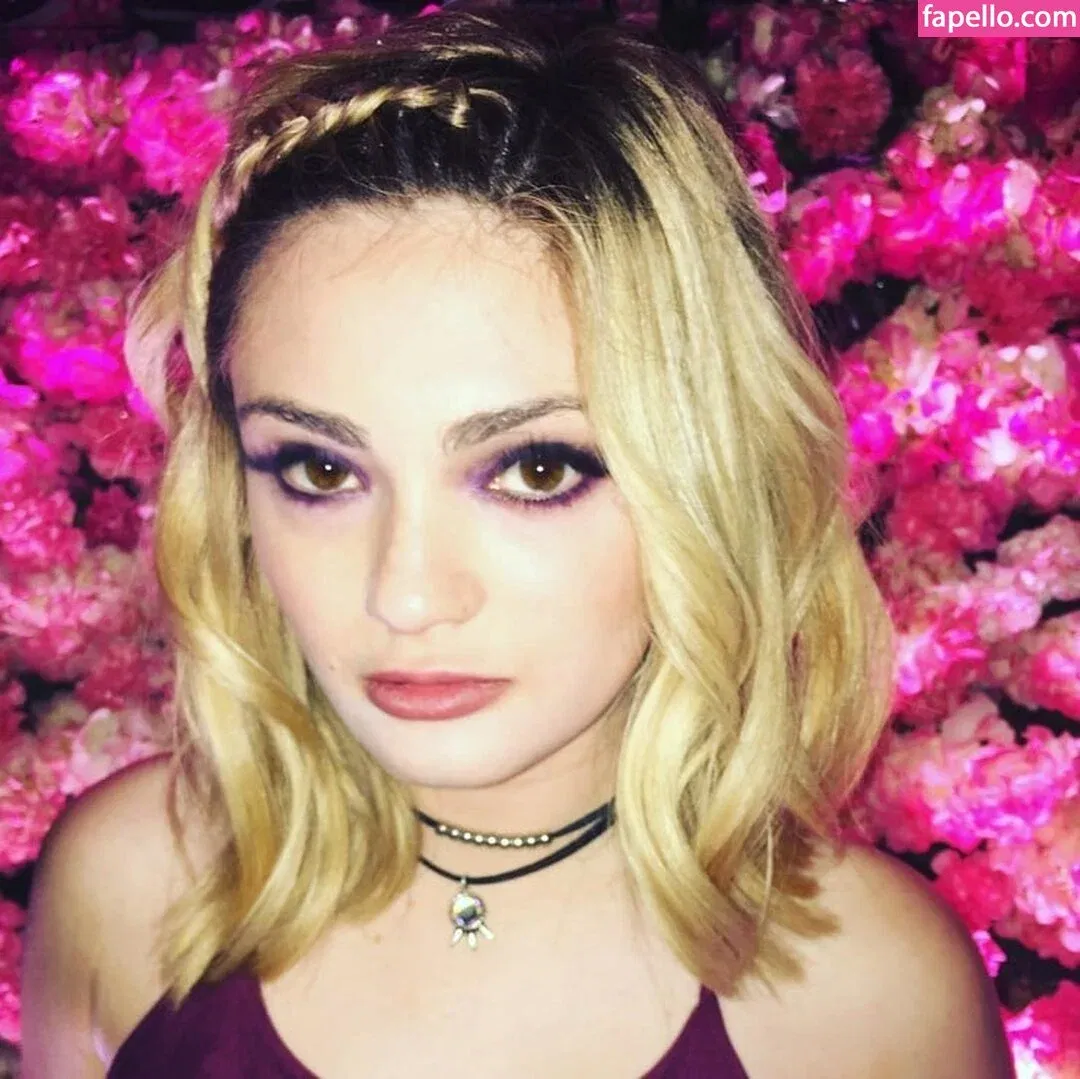 Alexis Raich Onlyfans Photo Gallery 