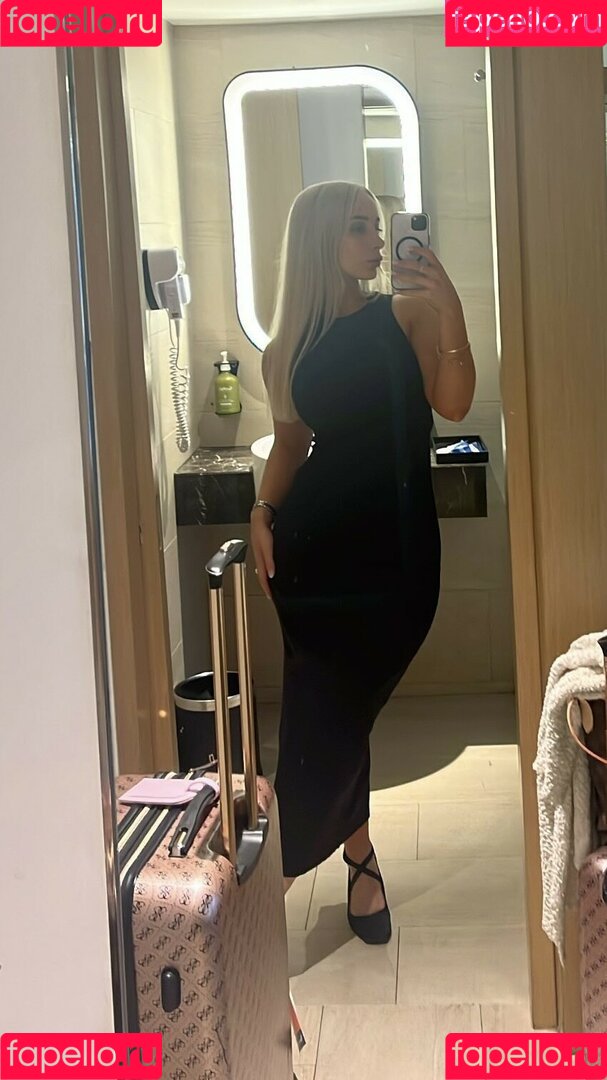 Amy Louise Lee Onlyfans Photo Gallery 