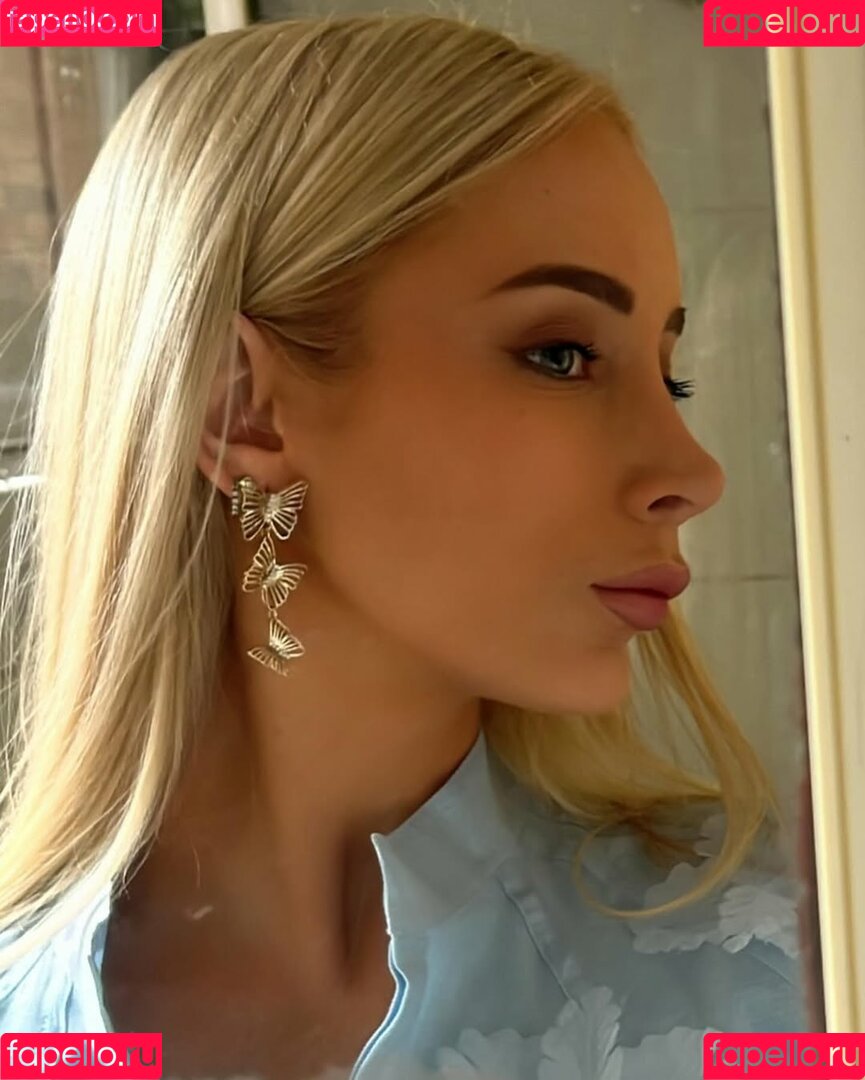 Amy Louise Lee Onlyfans Photo Gallery 