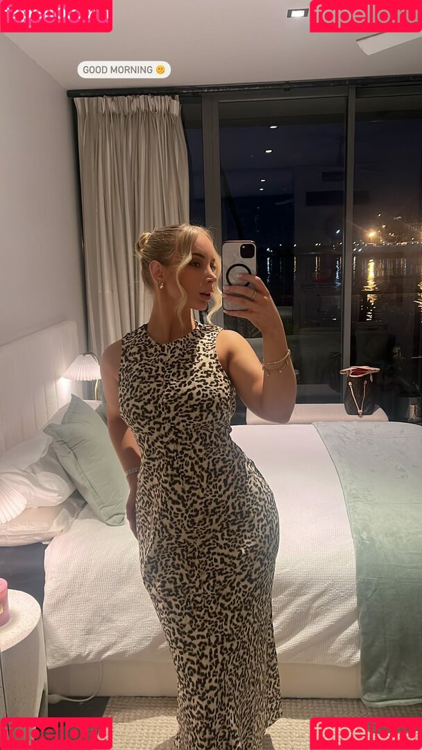 Amy Louise Lee Onlyfans Photo Gallery 