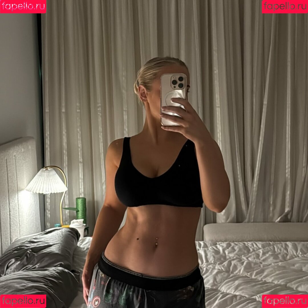 Amy Louise Lee Onlyfans Photo Gallery 