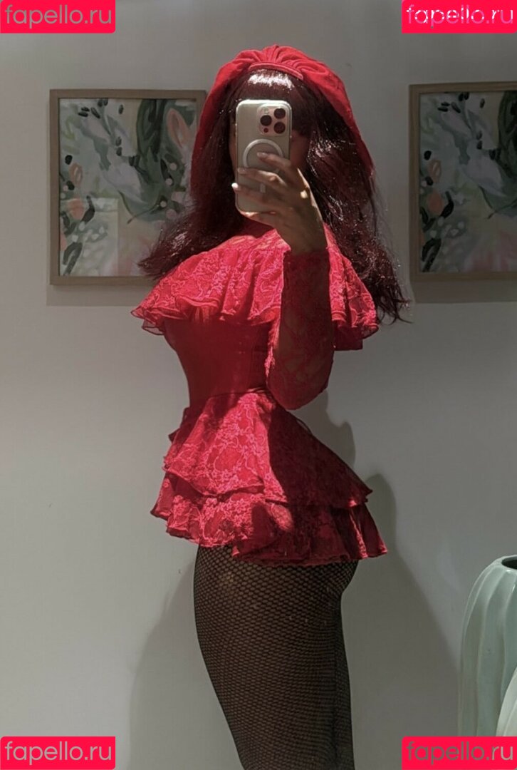 Amy Louise Lee Onlyfans Photo Gallery 