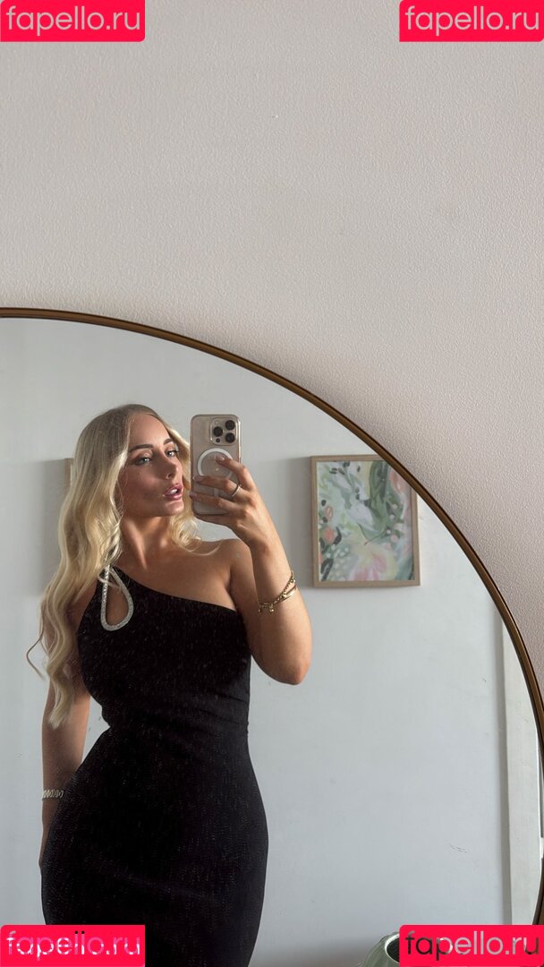 Amy Louise Lee Onlyfans Photo Gallery 