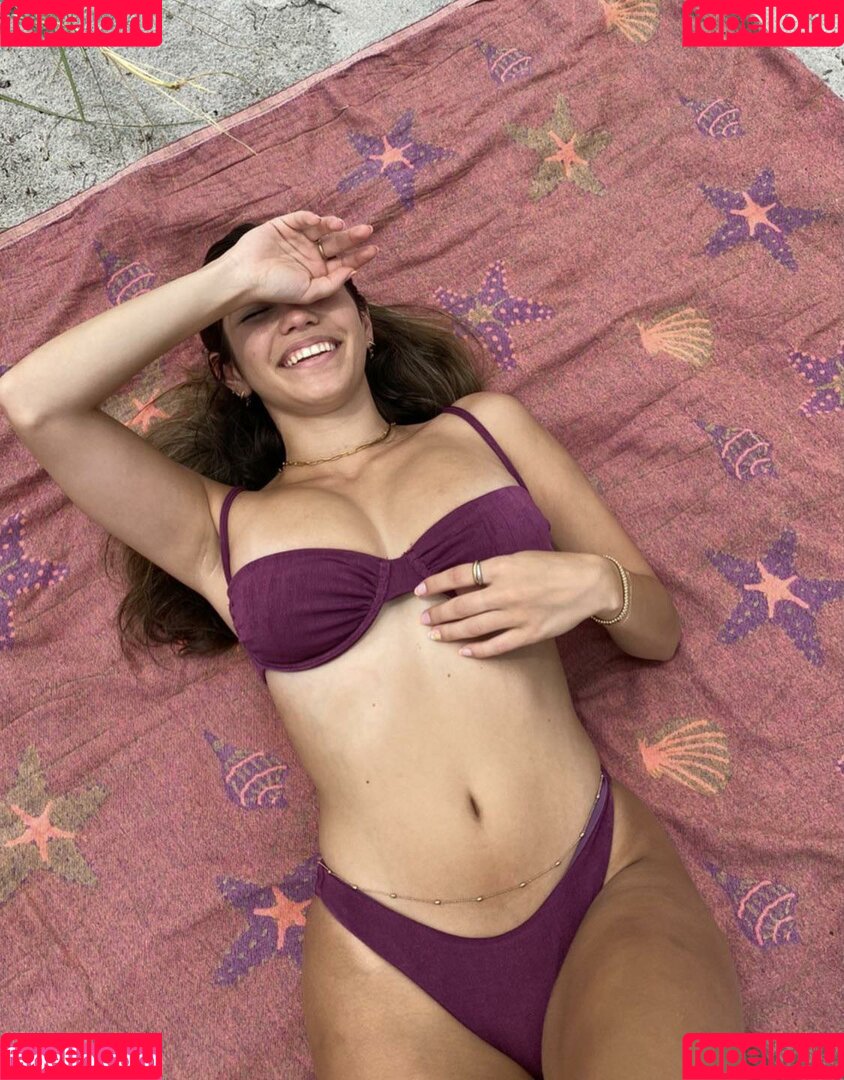 alinaaboom Onlyfans Photo Gallery 