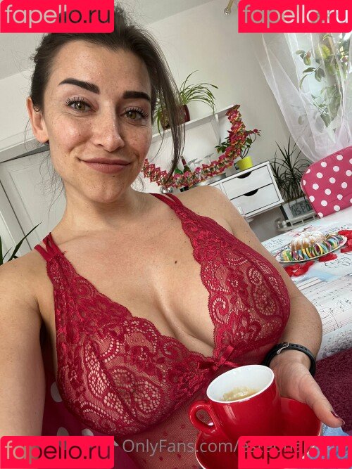 Estephania Onlyfans Photo Gallery 