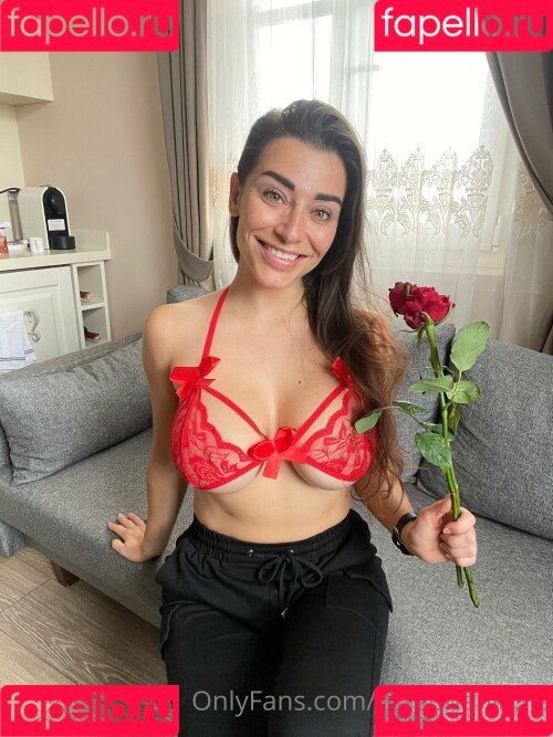 Estephania Onlyfans Photo Gallery 