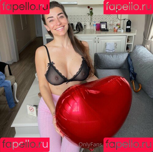 Estephania Onlyfans Photo Gallery 