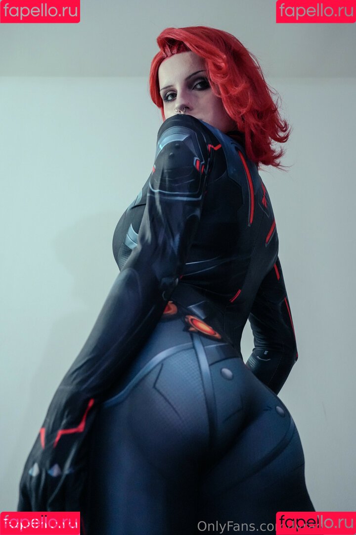 Lyra Crow Onlyfans Photo Gallery 