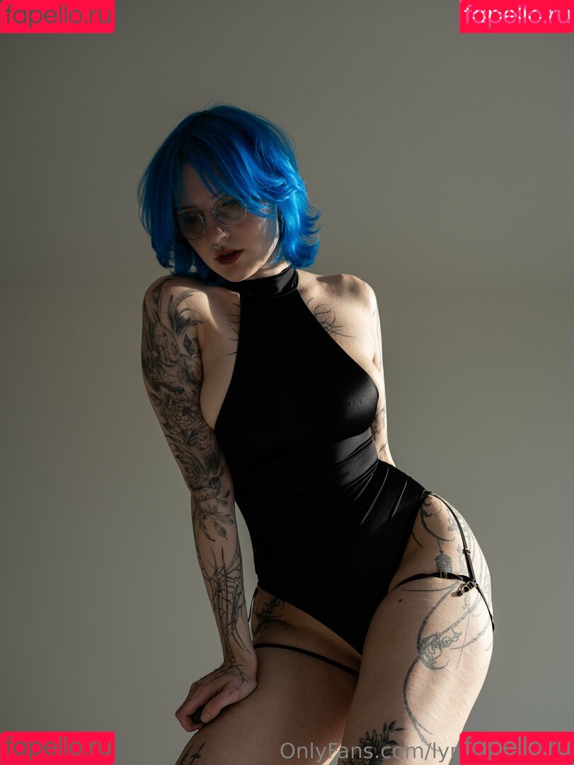 Lyra Crow Onlyfans Photo Gallery 