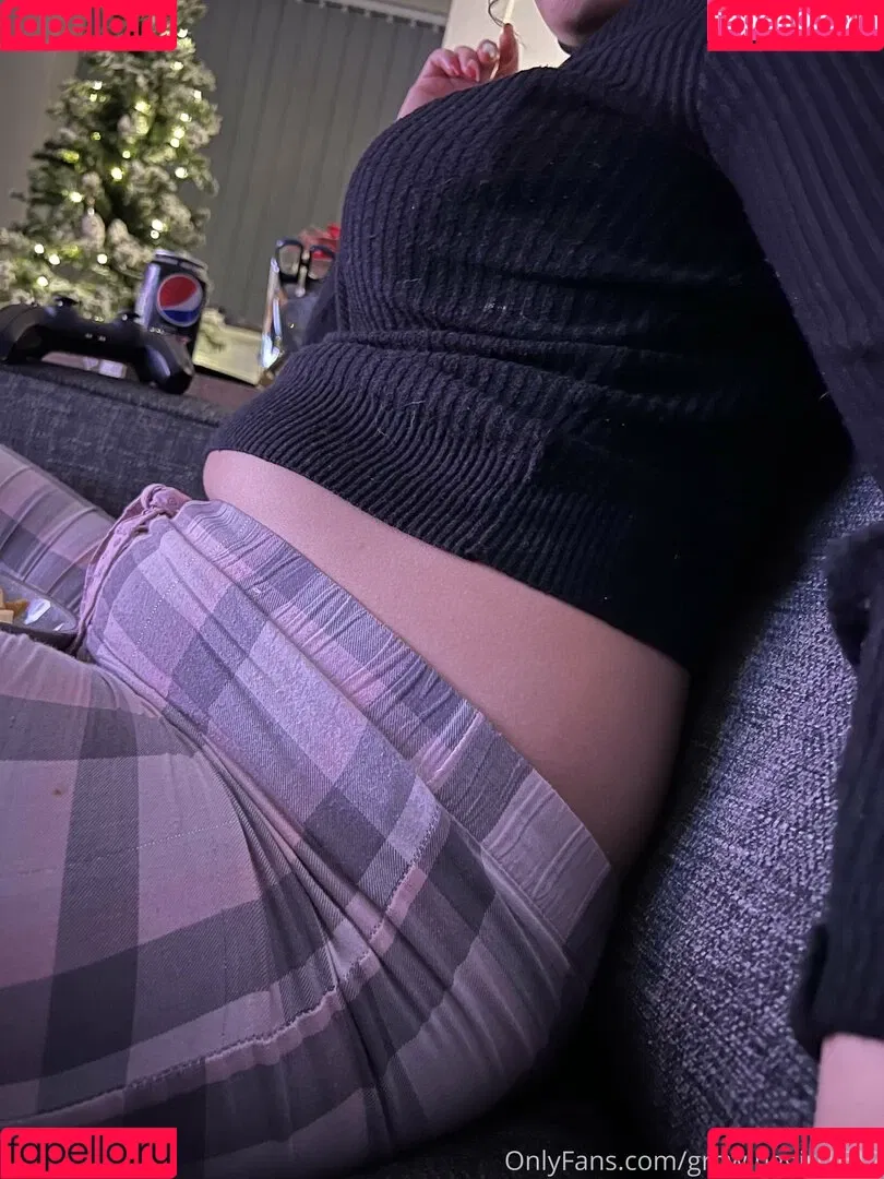 growinggirl1617 Onlyfans Photo Gallery 
