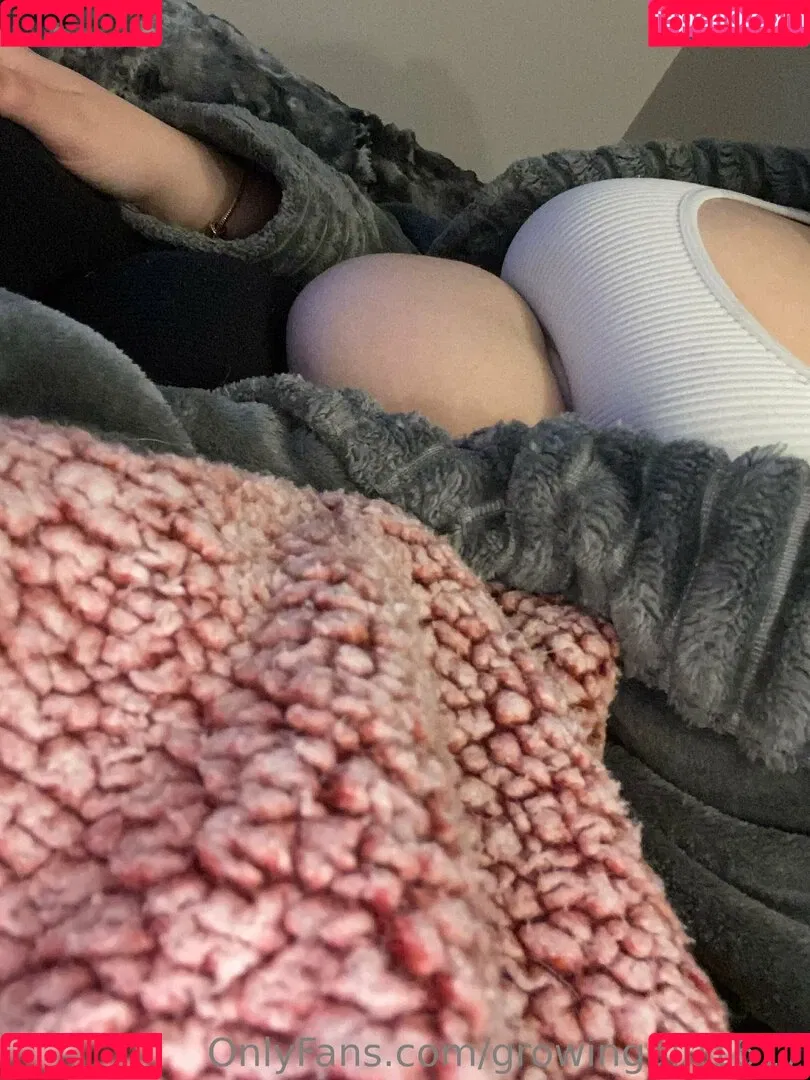 growinggirl1617 Onlyfans Photo Gallery 