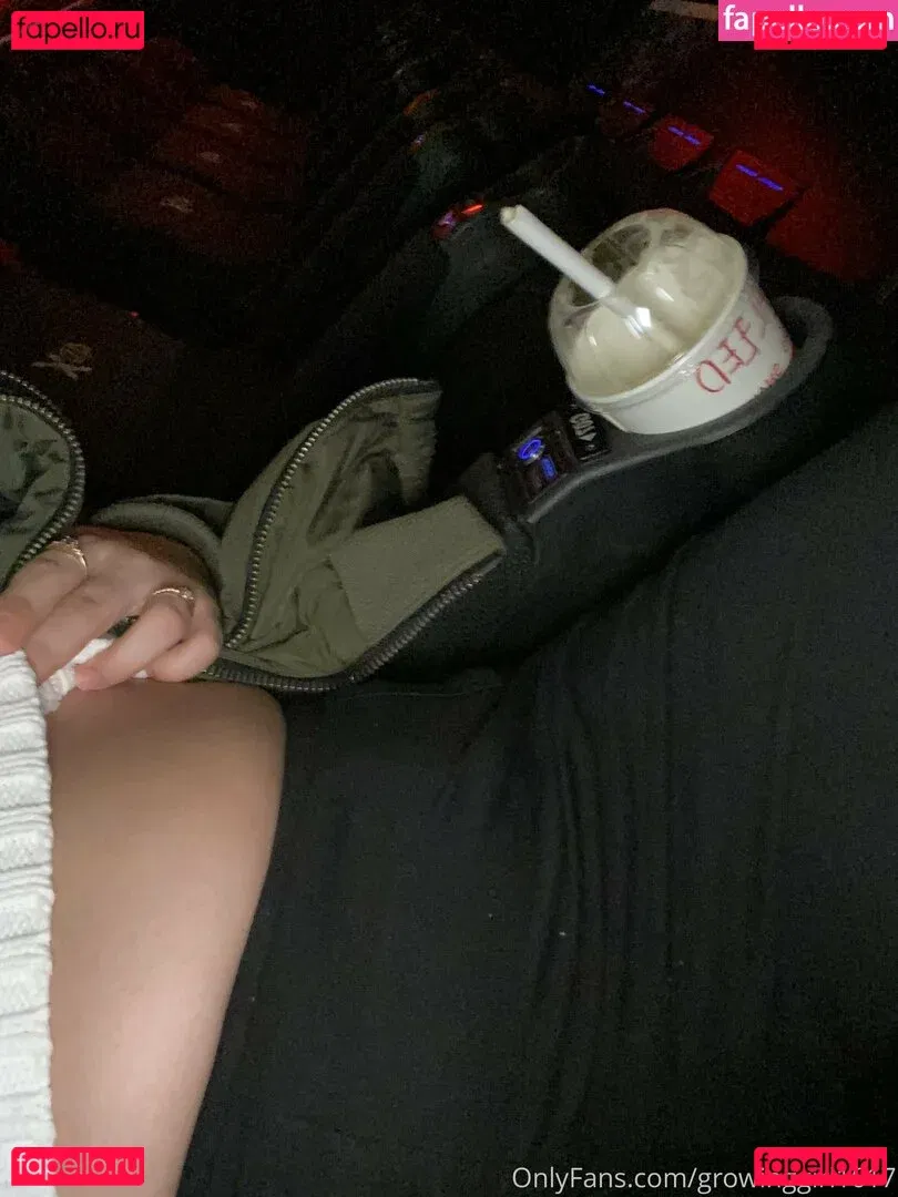 growinggirl1617 Onlyfans Photo Gallery 