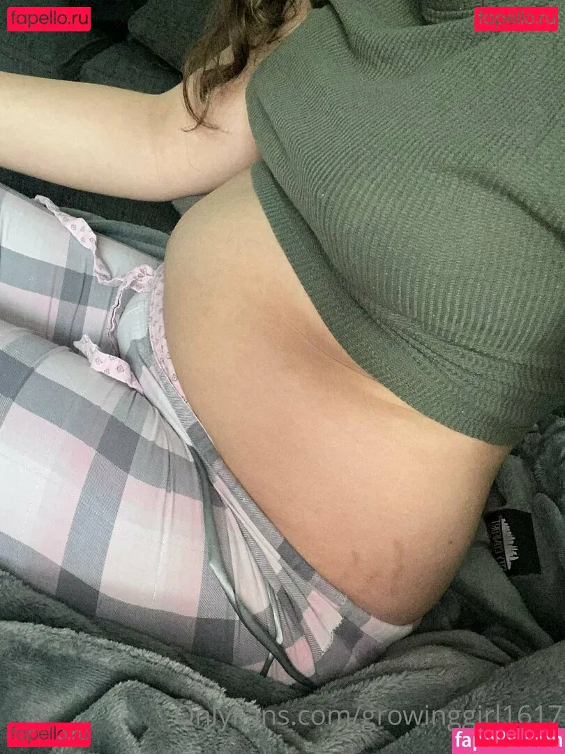 growinggirl1617 Onlyfans Photo Gallery 