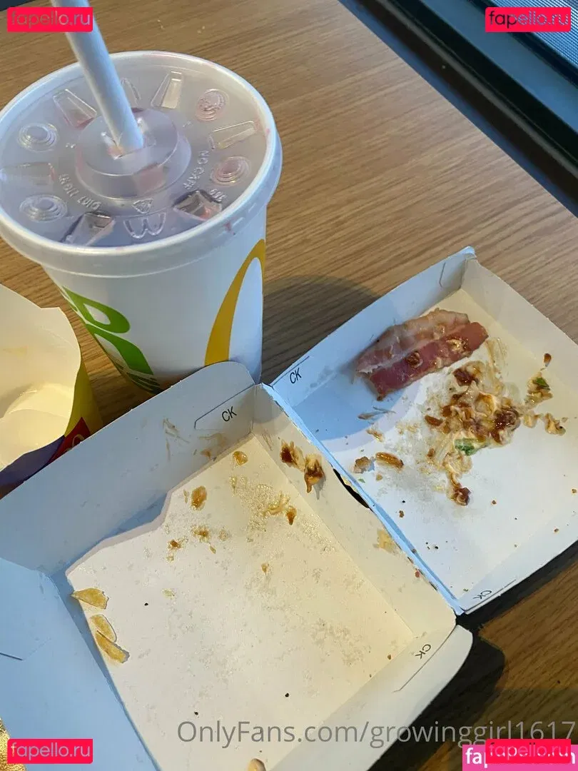 growinggirl1617 Onlyfans Photo Gallery 