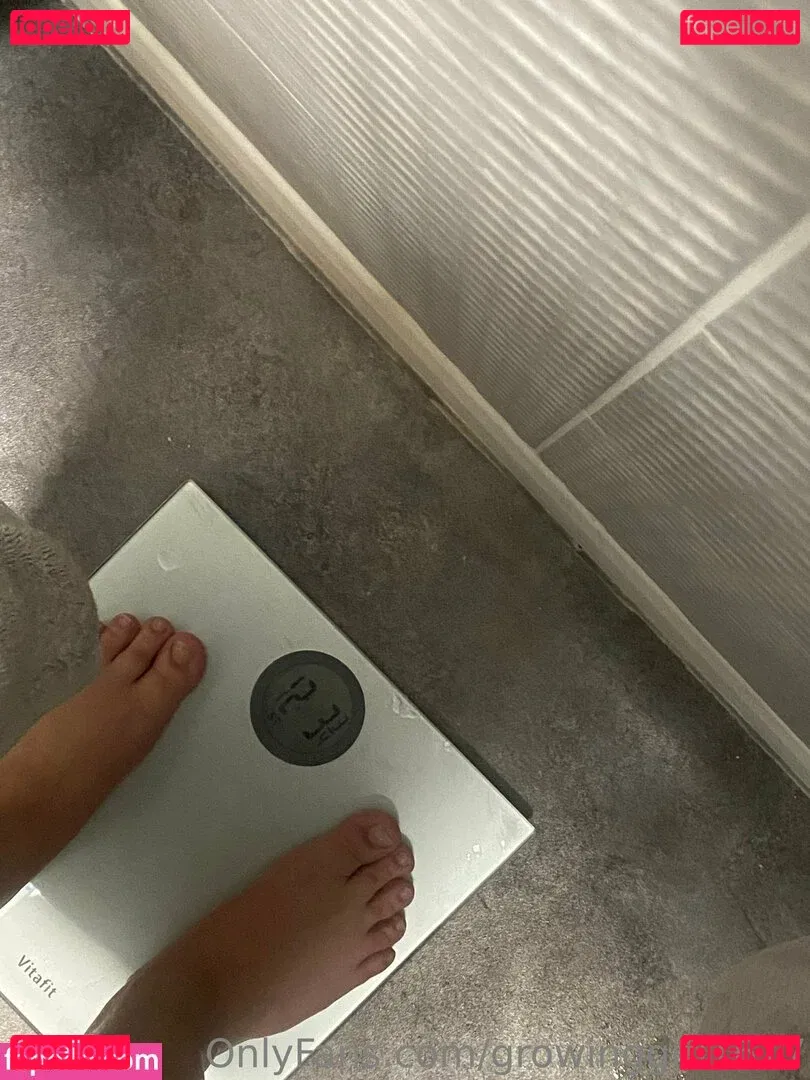 growinggirl1617 Onlyfans Photo Gallery 