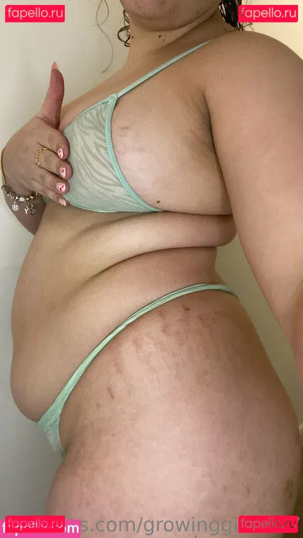 growinggirl1617 Onlyfans Photo Gallery 