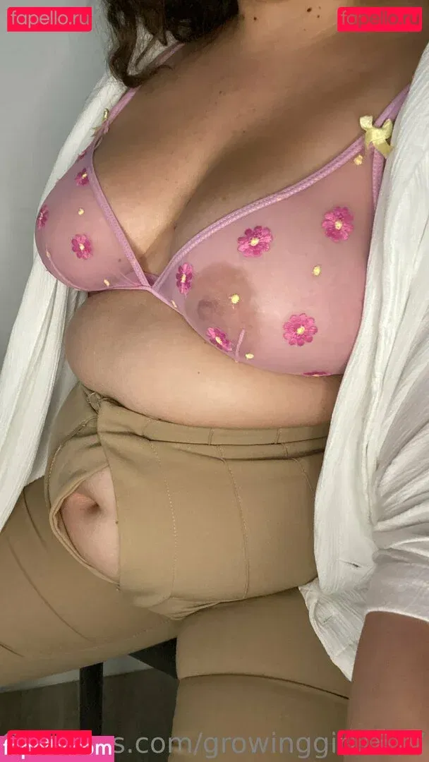 growinggirl1617 Onlyfans Photo Gallery 