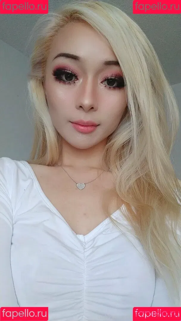 Meowieantoinette Onlyfans Photo Gallery 