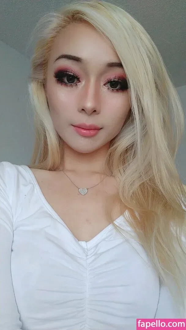 Meowieantoinette Onlyfans Photo Gallery 