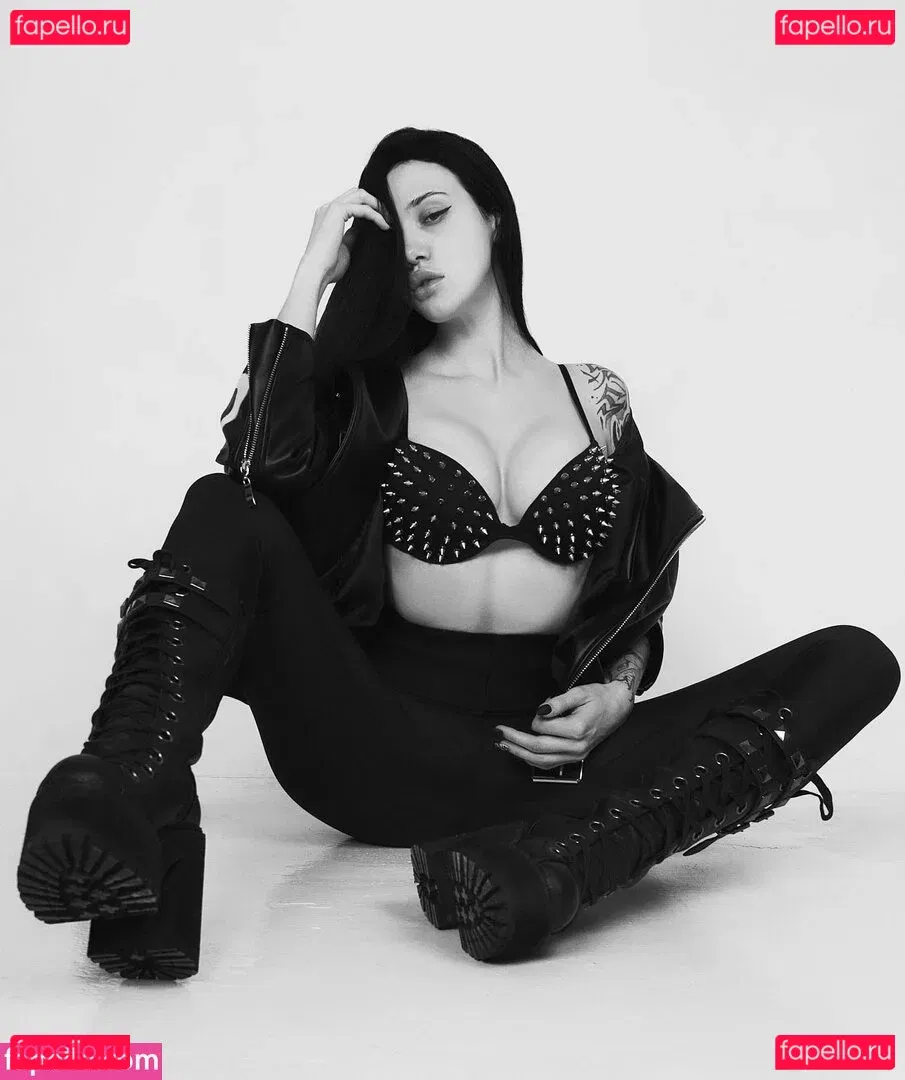 Dasha Doshik Onlyfans Photo Gallery 