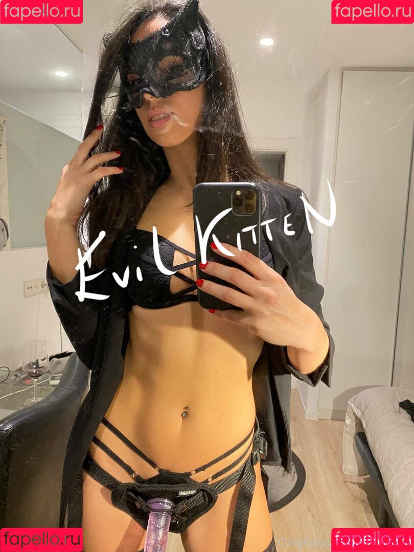 evilkitten Onlyfans Photo Gallery 