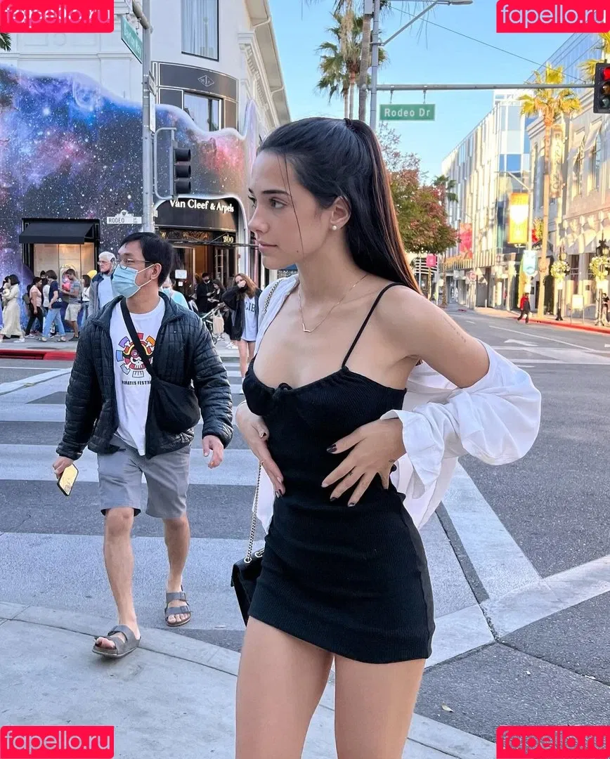 Àngela Mármol Onlyfans Photo Gallery 
