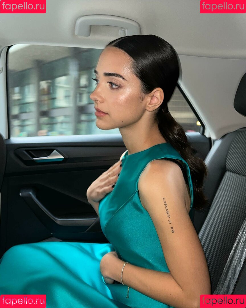 Àngela Mármol Onlyfans Photo Gallery 