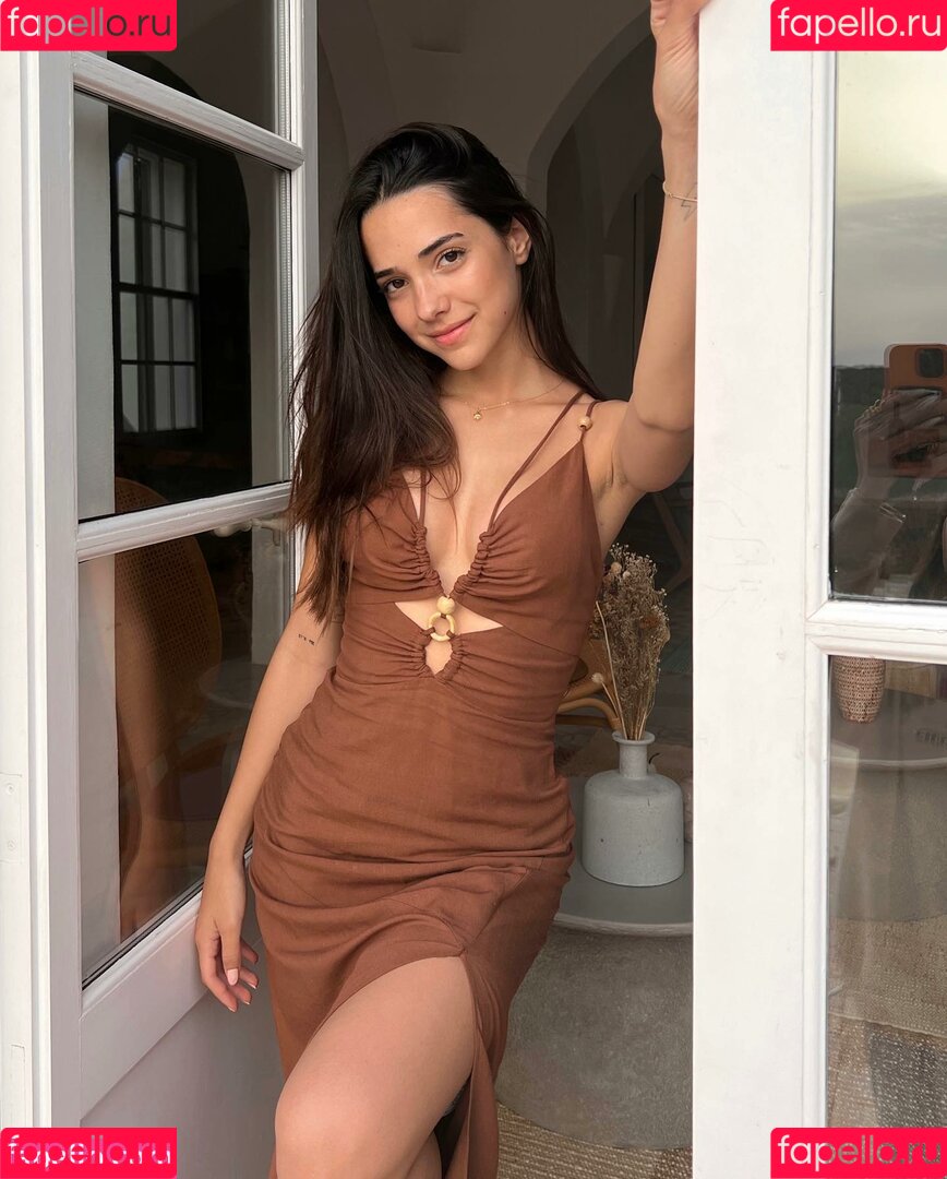 Àngela Mármol Onlyfans Photo Gallery 