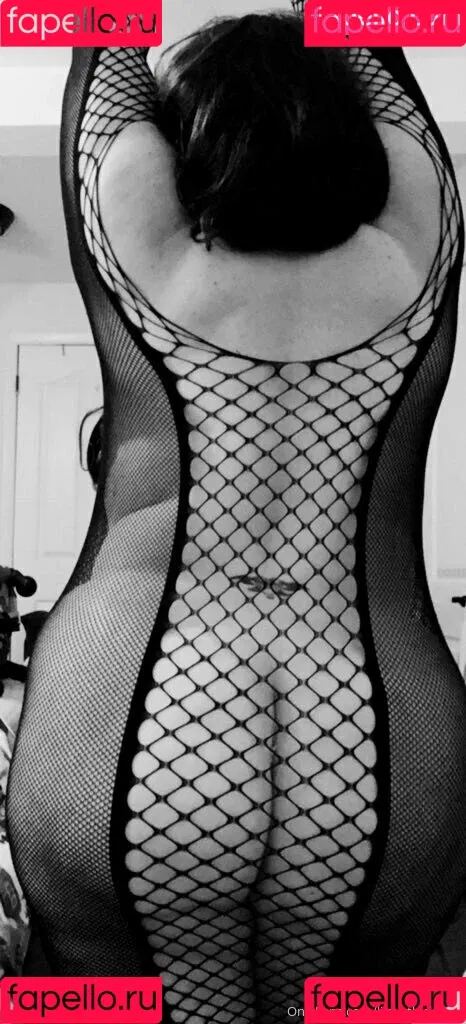 lilmizthickems Onlyfans Photo Gallery 