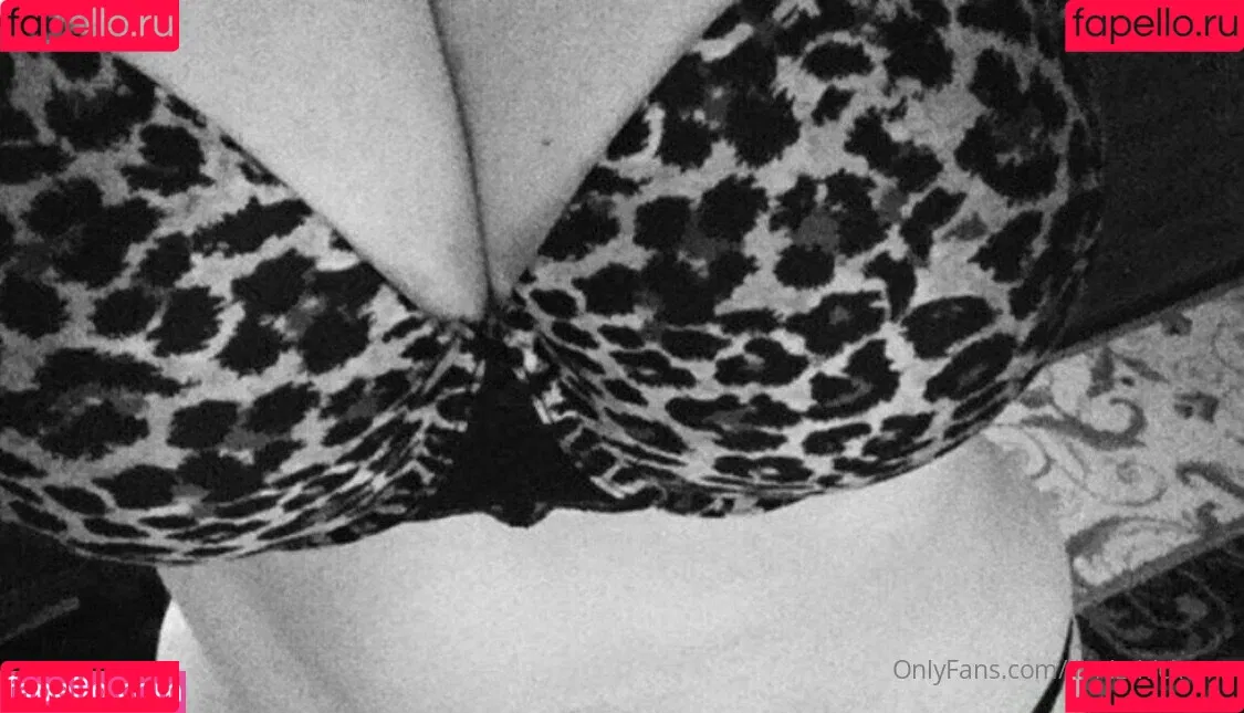lilmizthickems Onlyfans Photo Gallery 