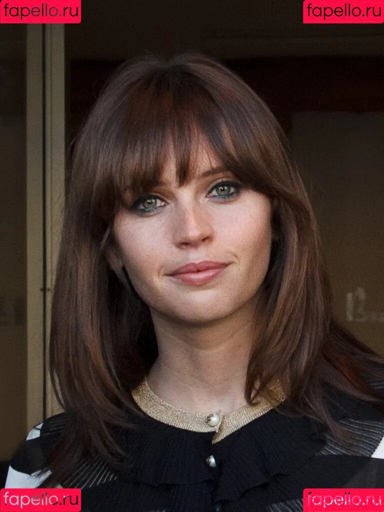 Felicity Jones Onlyfans Photo Gallery 