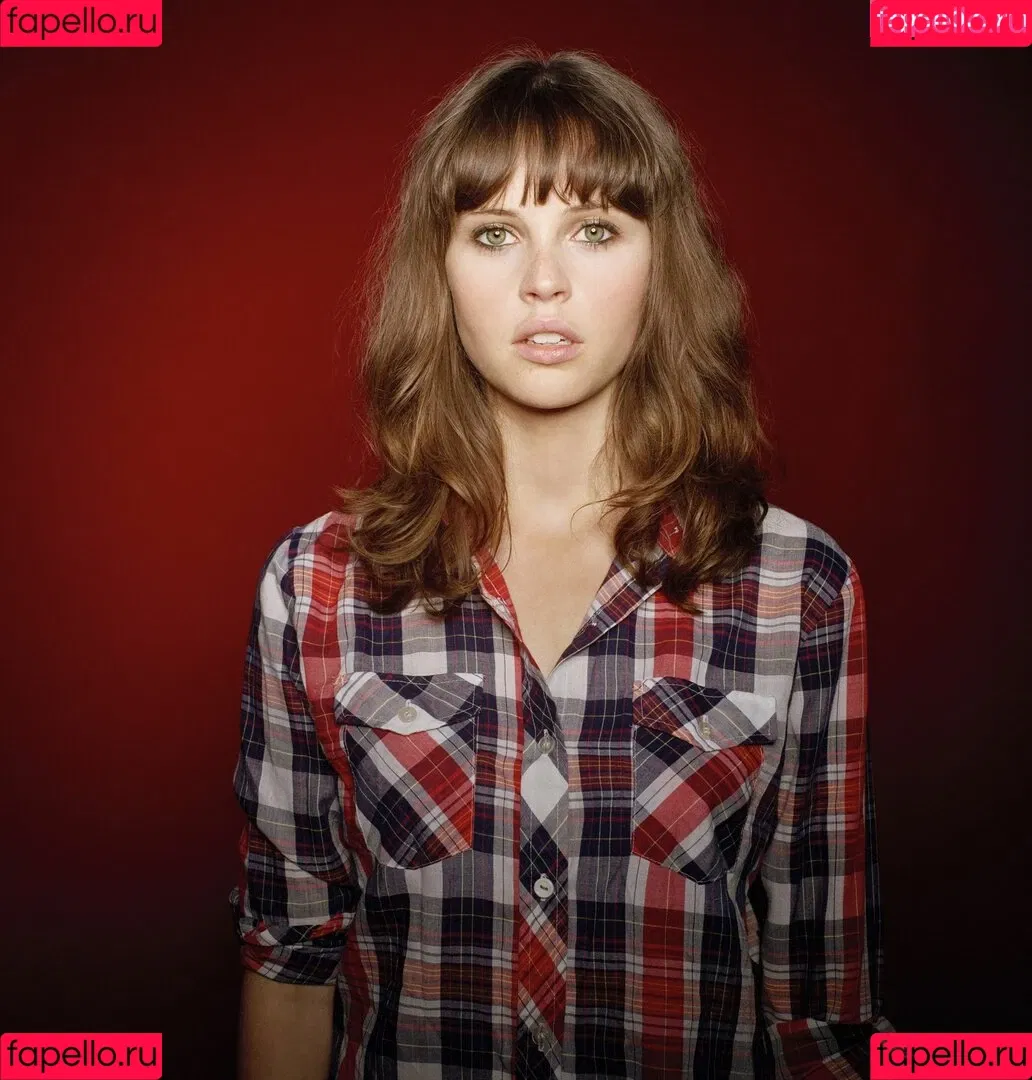 Felicity Jones Onlyfans Photo Gallery 