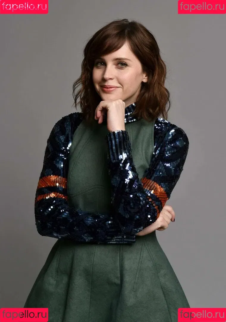 Felicity Jones Onlyfans Photo Gallery 