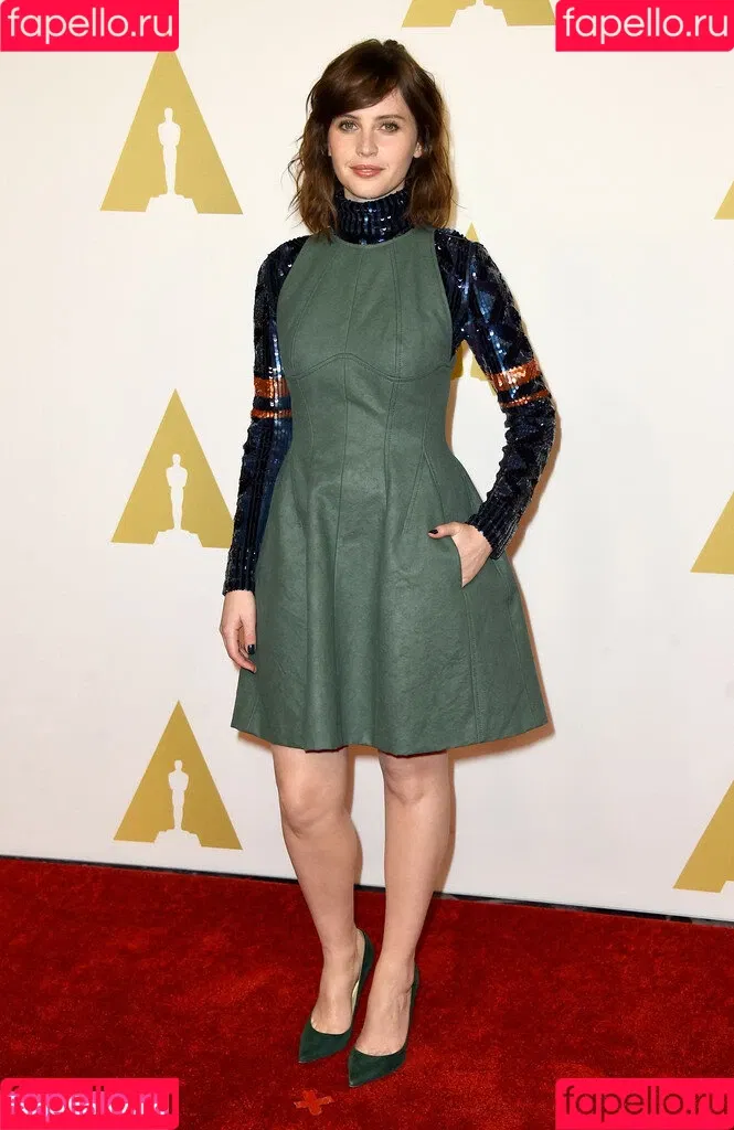 Felicity Jones Onlyfans Photo Gallery 