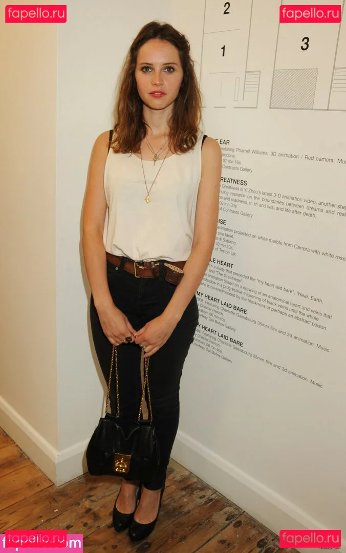 Felicity Jones Onlyfans Photo Gallery 