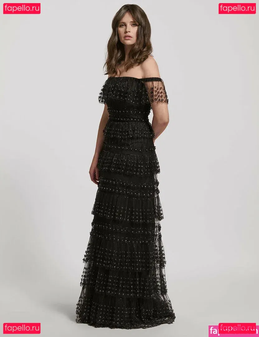 Felicity Jones Onlyfans Photo Gallery 