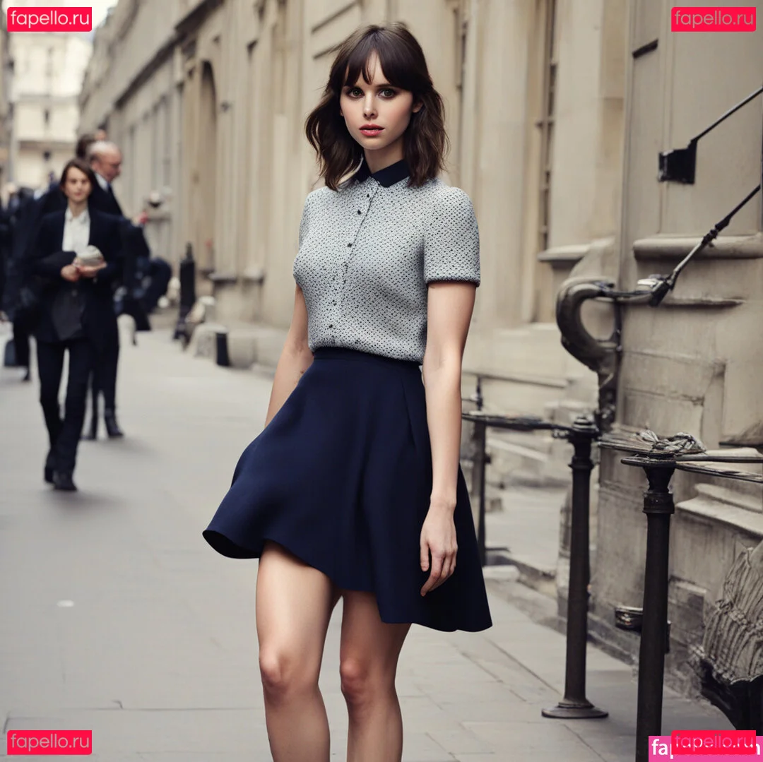 Felicity Jones Onlyfans Photo Gallery 